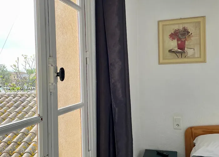 L'escale Hotel Aigues-Mortes